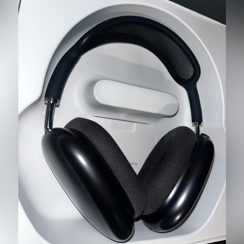 Apple AirPod Space Grey